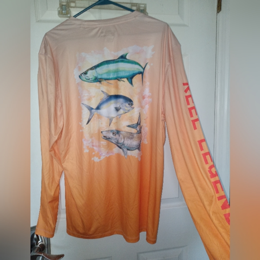 Men's Size Large Shirt Reel Legend long sleeve